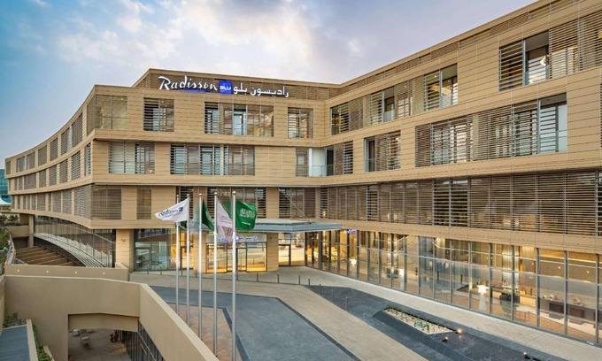 Diplomatic Quarter Hotel | 193 m² Hotel ∙ 2 bedrooms ∙ 127 guests
