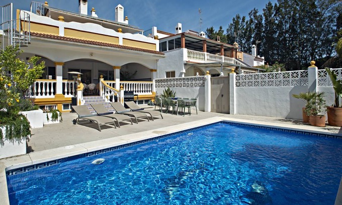 Nueva Andalucia House | 193 m² House ∙ 4 bedrooms ∙ 8 guests
