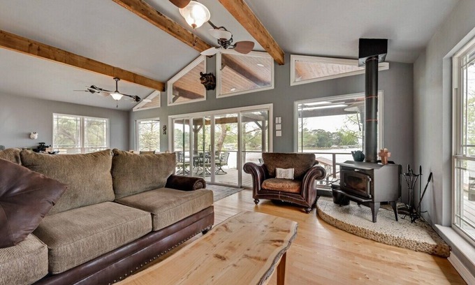 Carolyn Estates House | 19450 Ponderosa · The Cypress Sanctuary House