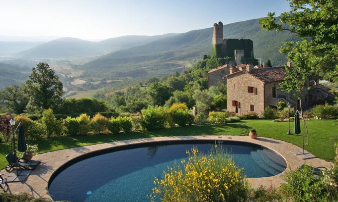 Cortona House | 195 m² Farmhouse ∙ 14 guests
