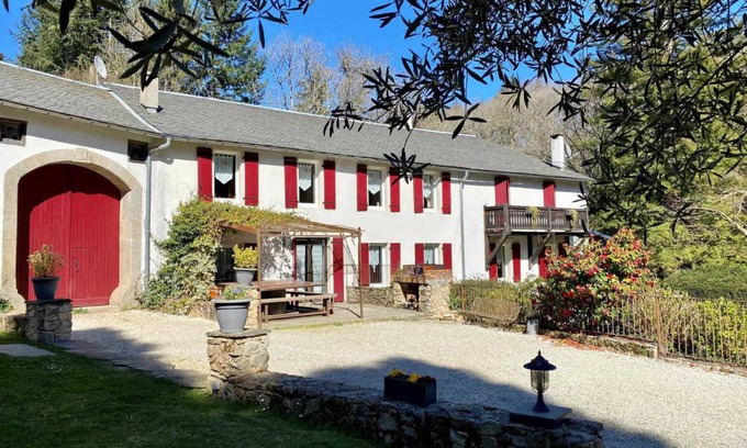 Fontiers-Cabardes House | 195 m² Gîte ∙ 5 bedrooms ∙ 14 guests