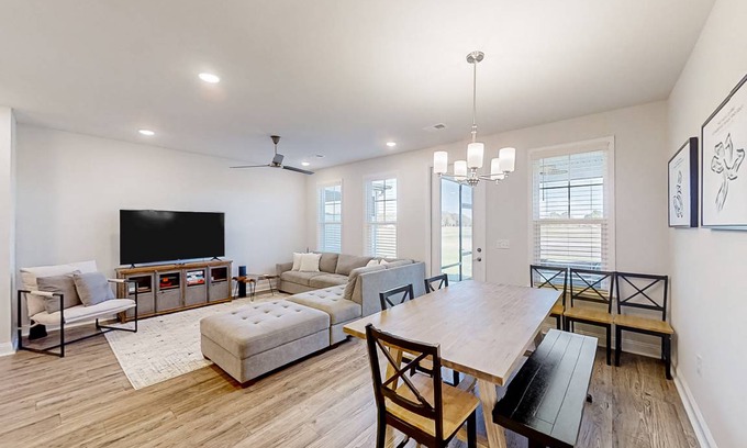 North Myrtle Beach House | 195 m² House ∙ 4 bedrooms ∙ 8 guests