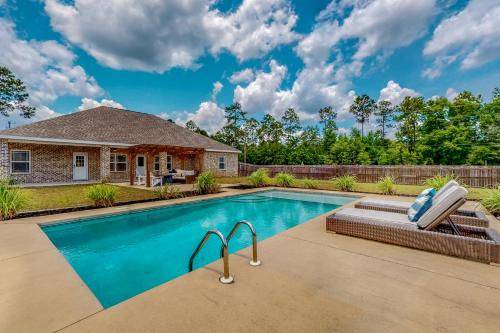 Crestview House | 195 m² House ∙ 4 bedrooms ∙ 9 guests