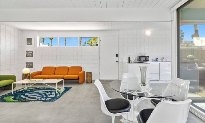 Twin Palms House | 1957 Modern Hideaway - A Ryson Property