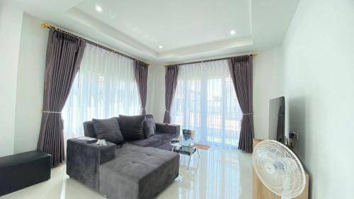 Lam Luk Ka Villa | 196 m² Villa ∙ 2 bedrooms ∙ 4 guests