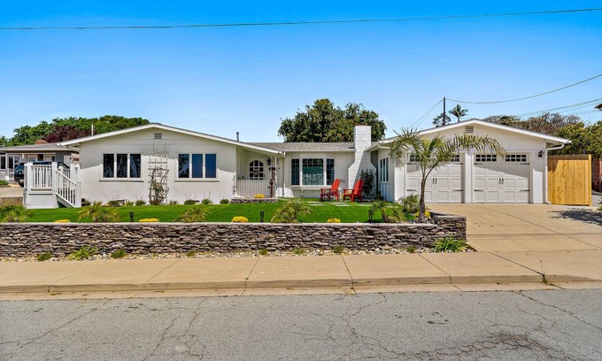 Arroyo Grande House | 198 m² House ∙ 3 bedrooms ∙ 6 guests