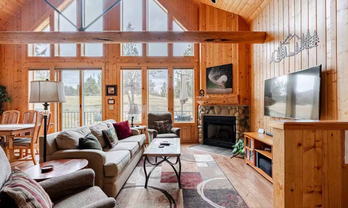 Redmond Ski Chalet | 19th Hole Chalet - Eagle Crest Resort