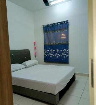 Kota Warisan House | 1B Peaceful Room Near Airport KLIA KLIA2 Sepang Cyberjaya