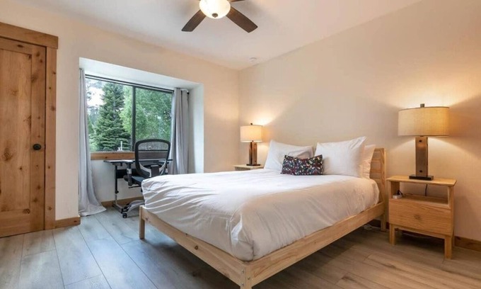 Olympic Valley Apartment | 1b1b condo in the Heart of Olympic Valley