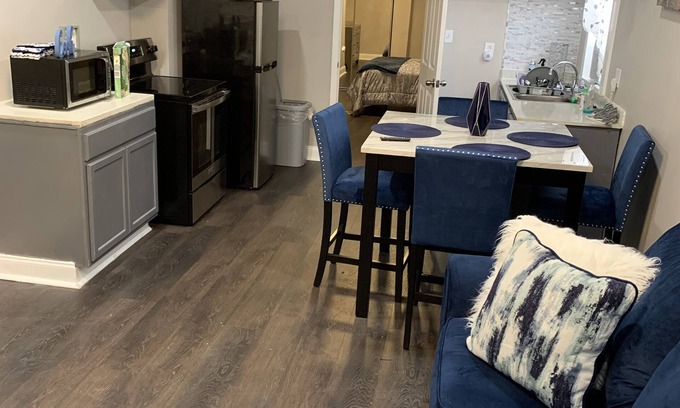 Holy Cross District House | 1Bedroom 1Bath Home for Lease in Holy Cross Area