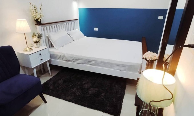 New Delhi House | 1BHK Apartment Room Near Airport