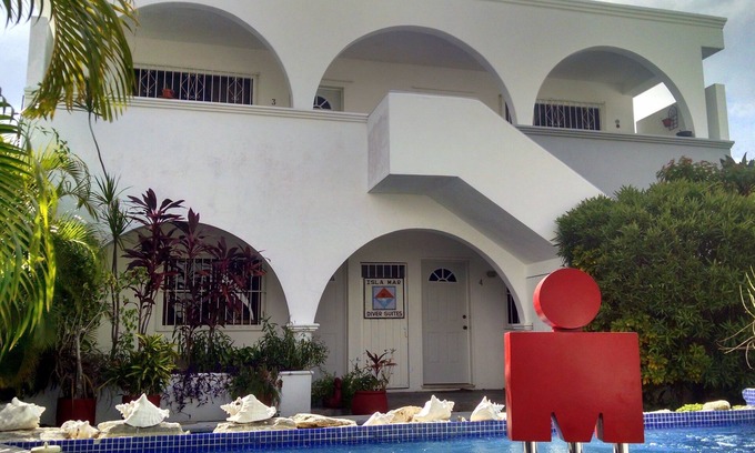 Colonia Adolfo Lopez Mateos Condo | 1BR/1Bath-74/Nite! IRONMAN Competitors, Winter Snowbirds, Summer Trips Welcome!