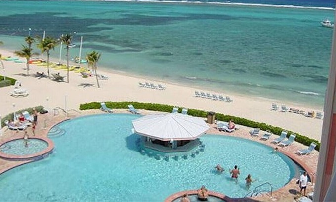 Colliers Bay Condo | 1BR at Beautiful Morritt's Tortuga