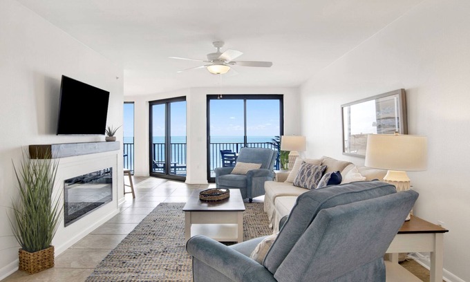 Orange Beach East Condo | 1BR Beachfront Beauty!