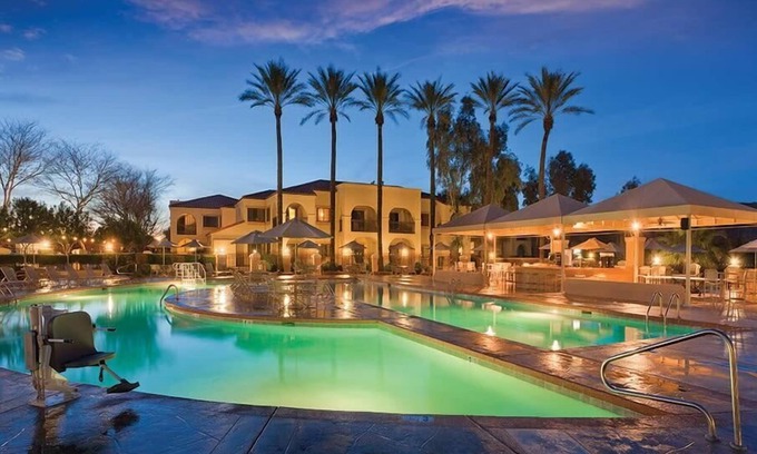 South Mountain Condo | 1br Condo Championship Golf & Stunning Pools!