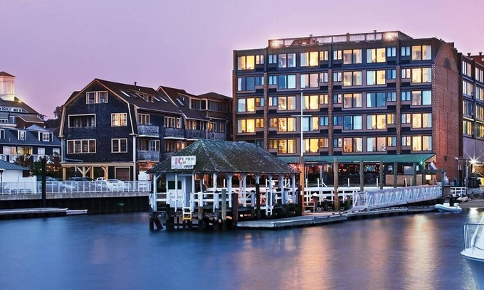 Yachting Village Condo | 1br+ Condo Vacation w/Harbor & City Fun!