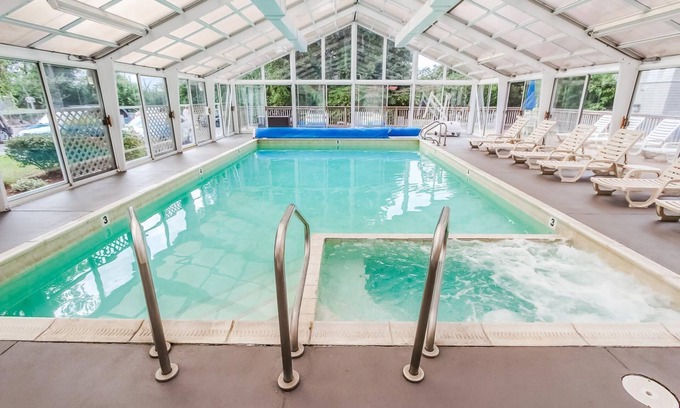 Ocean Drive Condo | 1BR Condo w/Bay Views + Jacuzzi Tub