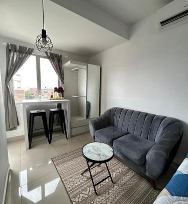 Bandung Kulon Apartment | 1BR Plus Sudirman Suite Apart by Metta