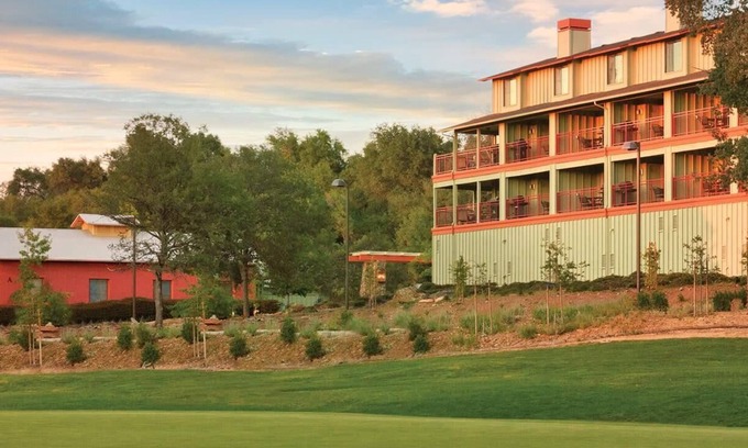 Angels Camp Condo | 1br Unit Vineyards, Forest, & Golfer's Paradise