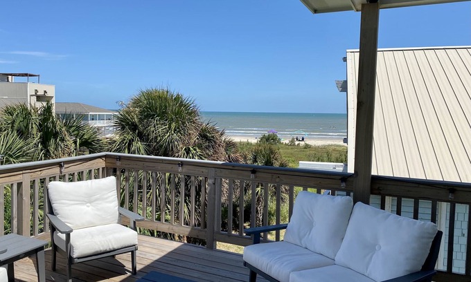Pirates Beach House | 1st Block Beachside Home! One Story, 4/3, Steps to the beach, Striking views!