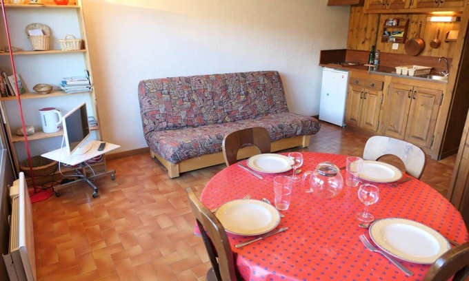 Le Bettex Apartment | 1st floor, view mountain, balcony, parking, tv, 28m², Saint Gervais