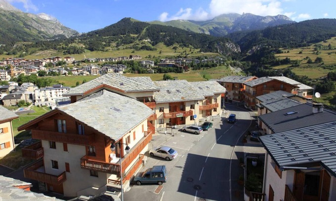 Aussois Apartment | 1st floor, balcony, tv, ski locker, 41m², Aussois