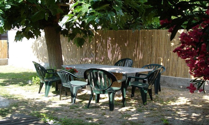 Pietracorbara Apartment | 1st floor of the Maison Rose, 50 metres from the sandy beach