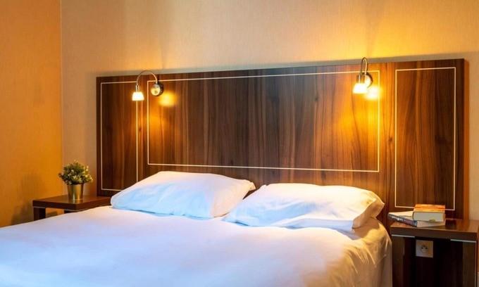 Jausiers Apartment | 1st floor, swimming pool, sauna, terrace, parking, tv, 27m², Pra Loup
