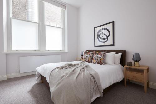 Holborn and Covent Garden House | 1VH Virginia House, 31 Bloomsbury Way by City Living London