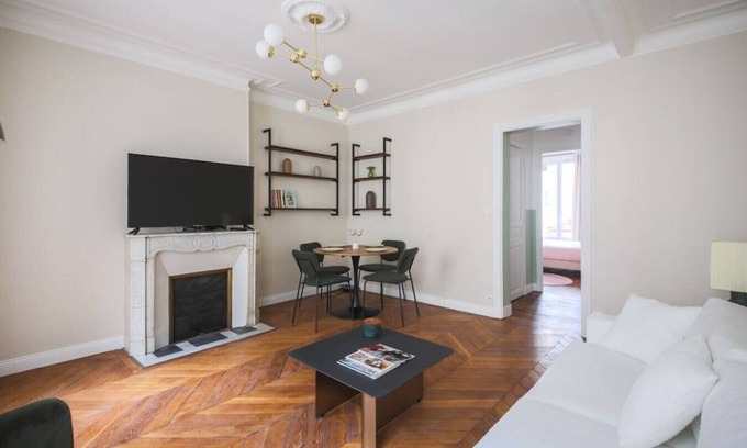 15th Arrondissement Apartment | 2. Appart 6Pers#2 Bedrooms#Commerce#FullEquipped AC
