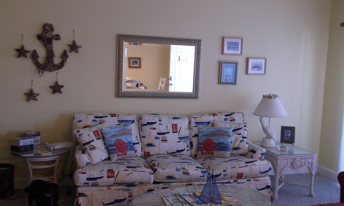 Tybee Island Condo | 2 Bd/2bath Condo! 200 Steps To The Beach! Water View!