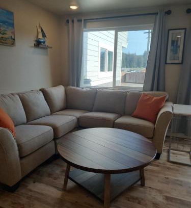 Florence Apartment | 2 bdrm, Walking distance to all