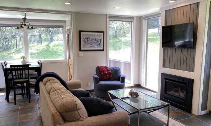 North Park City Condo | 2 Bed 2 Bath Three Kings Ski Getaway