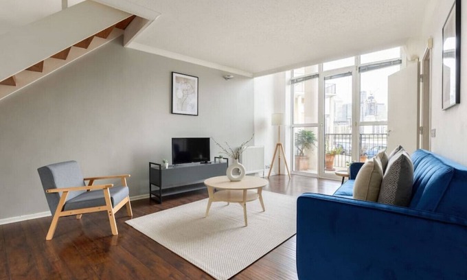 Surrey Docks Apartment | 2 Bed Apartment in Surrey Quays