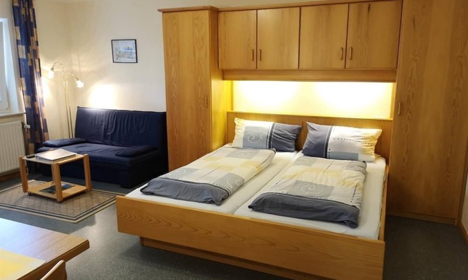 Kaimt Bed & Breakfast | 2-bed apartment, outbuilding, Riesling - Schier, Appart-Pension