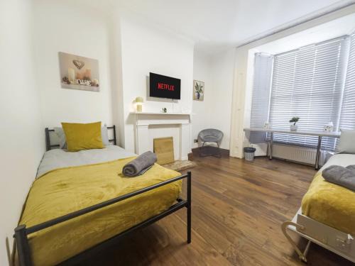 Ravenscourt Park Apartment | 2 bed Appt In Central London