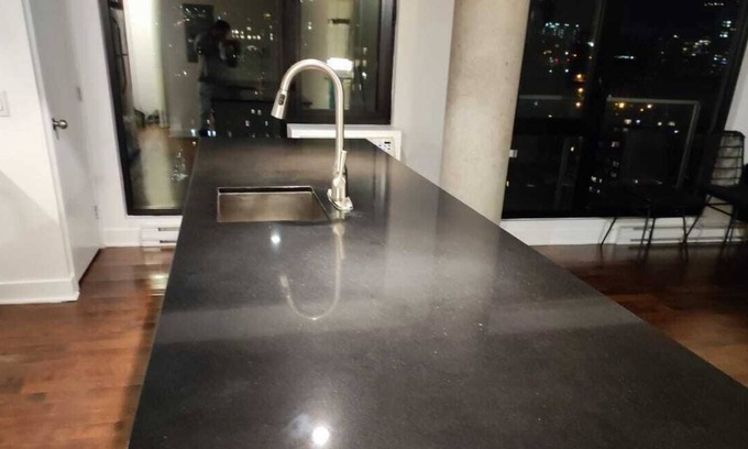 Shaughnessy Village Apartment | 2 Bed downtown mtl