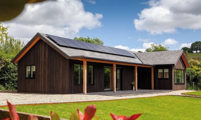 Ashburton House | 2-Bed Eco Friendly Home - Sleeps 4 - Parking