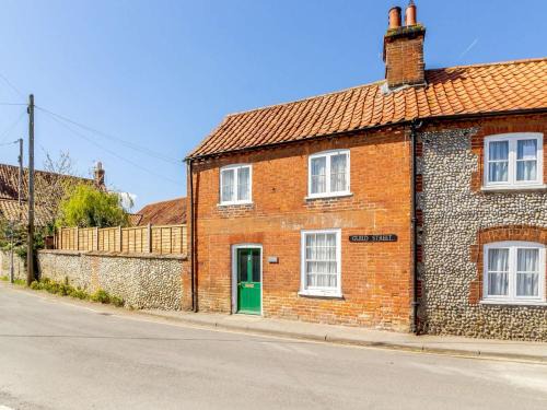 Little Walsingham House | 2 Bed in Little Walsingham KT093