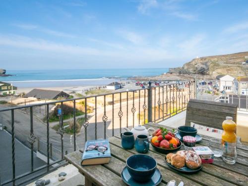 Portreath House | 2 Bed in Portreath SANAP