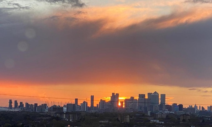 Gascoigne Apartment | 2 Bed Penthouse-Riverside View in East London