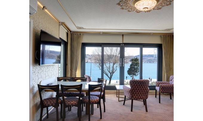 Emirgan Mahallesi Apartment | 2 bedroom 1 living room bosphorus and bridge view apartment