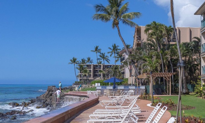 Honokowai Condo | 2 bedroom/2 bath with AC. Stunning waterfront condo .Ground floor location.
