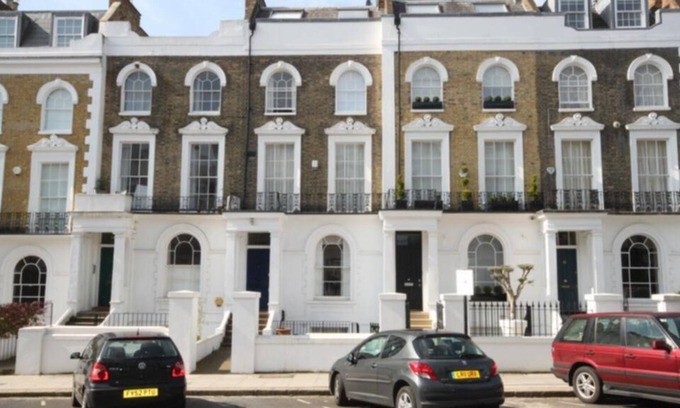 Camden Town with Primrose Hill Apartment | 2 Bedroom, 2 Bathroom, Garden Flat In Primrose Hill Village