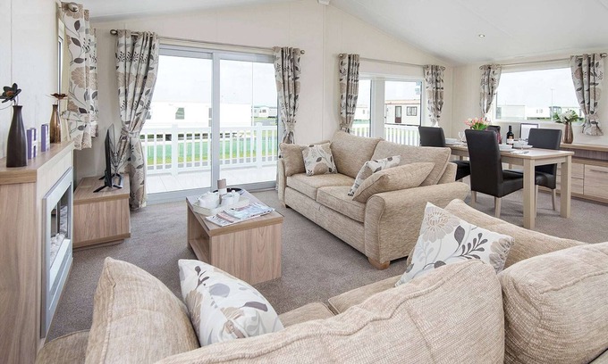 Cresswell Ski Chalet | 2 bedroom accommodation in Cresswell beach