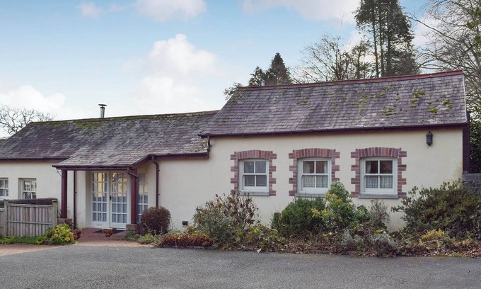 Pont-ar-gothi Cottage | 2 bedroom accommodation in Nantgaredig, near Llandeilo