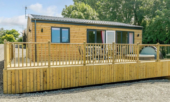 Gainsborough Cottage | 2 bedroom accommodation in Hemswell, near Market Rasen