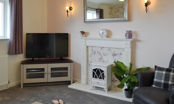 Ravenscar Cottage | 2 bedroom accommodation in Ravenscar, near Robin Hoods Bay