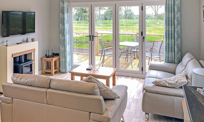 Blackburn Ski Chalet | 2 bedroom accommodation in Old Langho, Ribble Valley