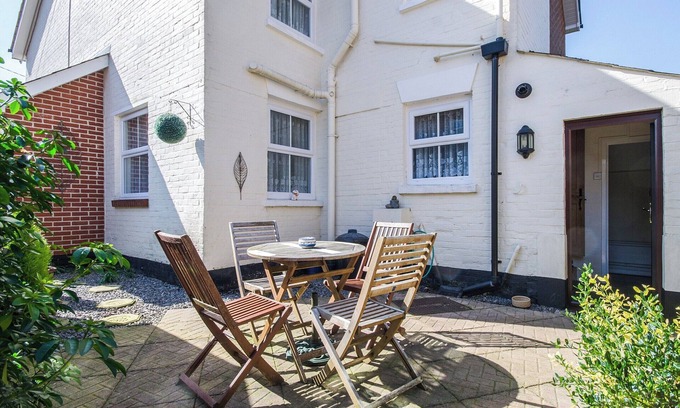 New Forest District Cottage | 2 bedroom accommodation in Lyndhurst